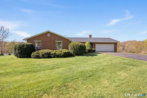 31 Grandview Ter, Portland, CT 06480