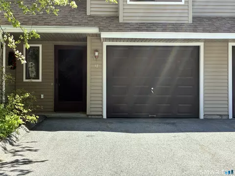 3 Westside Dr #17, North Grosvenor Dale, CT 06255 photo 2