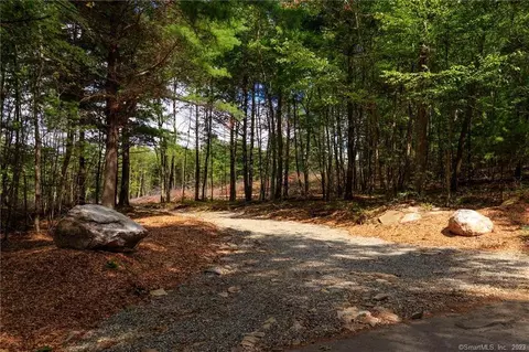 612 Cook Hill Rd, Killingly, CT 06239 photo 21