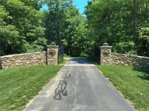612 Cook Hill Rd, Killingly, CT 06239 photo 33