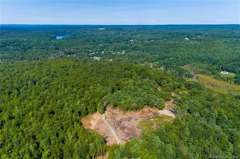 612 Cook Hill Rd, Killingly, CT 06239 photo 25