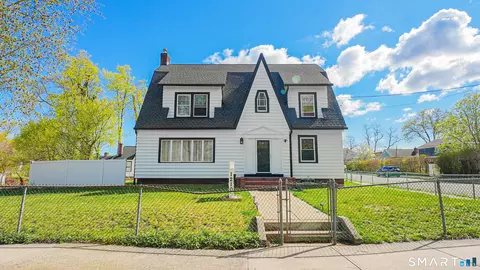 1210 Laurel Ave, Bridgeport, CT 06604