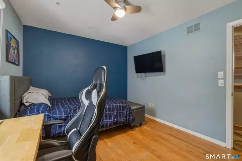 Bedroom - 239 Wright Rd, Canton, CT 06019 photo 4 of 4