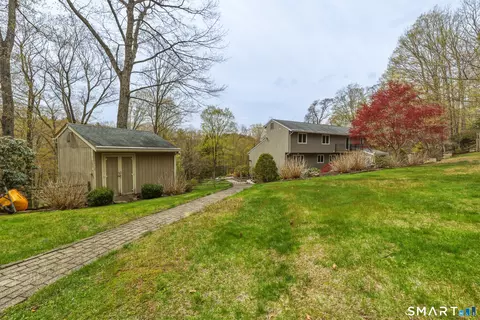 Exterior - 239 Wright Rd, Canton, CT 06019 photo 4 of 9