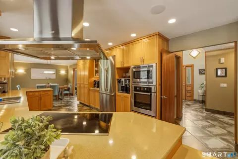 Kitchen - 239 Wright Rd, Canton, CT 06019 photo 5 of 6