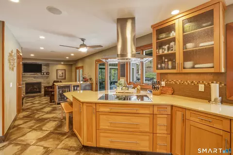 Kitchen - 239 Wright Rd, Canton, CT 06019 photo 4 of 6
