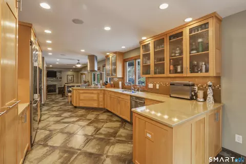 Kitchen - 239 Wright Rd, Canton, CT 06019 photo 1 of 6