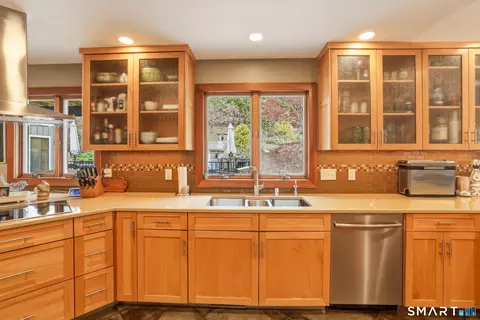 Kitchen - 239 Wright Rd, Canton, CT 06019 photo 3 of 6