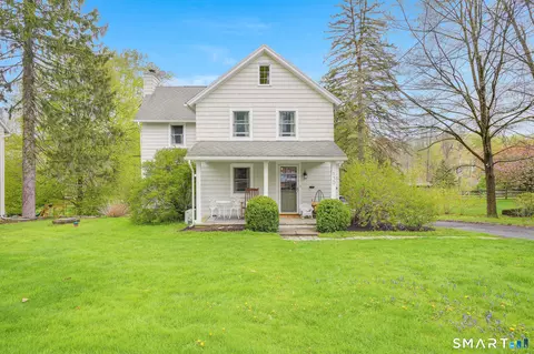 130 Ramapoo Rd, Ridgefield, CT 06877