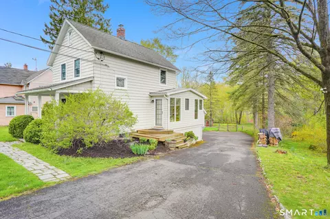 Exterior - 130 Ramapoo Rd, Ridgefield, CT 06877 photo 2 of 9