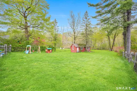 Exterior - 130 Ramapoo Rd, Ridgefield, CT 06877 photo 7 of 9