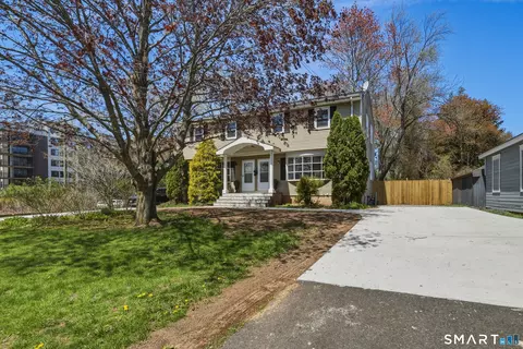 19-21 Mill St, Wethersfield, CT 06109