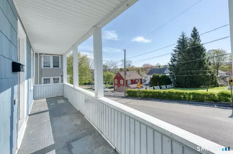 Exterior - 84 Jackson St, Torrington, CT 06790 photo 4 of 8