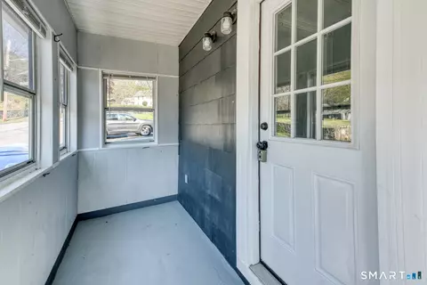 Exterior - 84 Jackson St, Torrington, CT 06790 photo 3 of 8