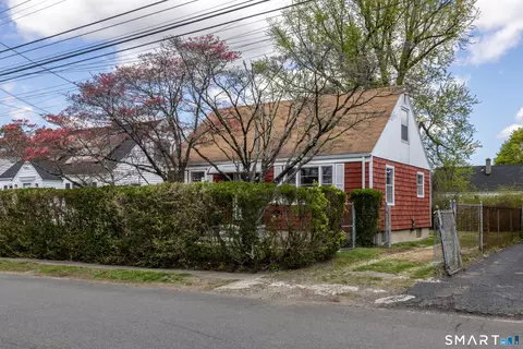 150 Trumbull Ave, Bridgeport, CT 06606