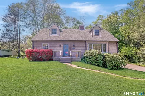 6 Brookdale Ln, Brookfield, CT 06804