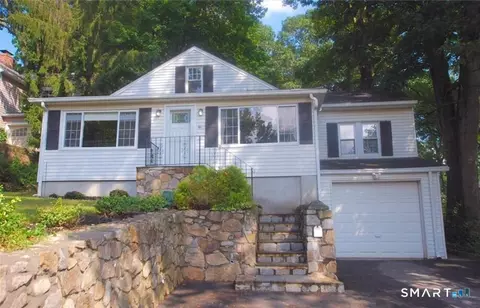 46 Ponus Ave, Norwalk, CT 06850