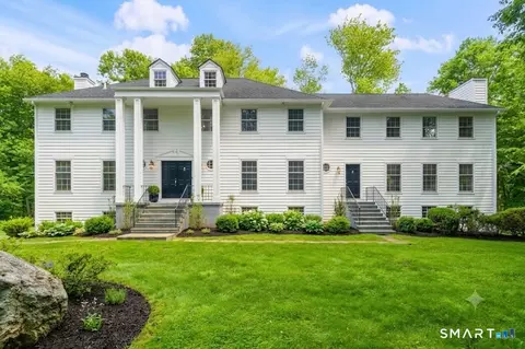 171 Proprietors Xing, New Canaan, CT 06840
