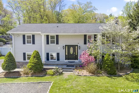 103 Ponus Ave, Norwalk, CT 06850