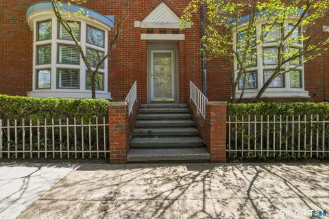 395 Temple St #395, New Haven, CT 06511