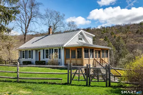 2 Valley Rd, New Preston, CT 06777