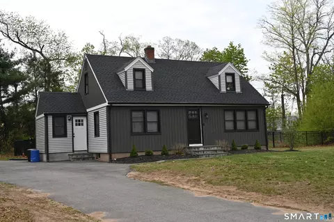 105 Frost Dr, North Haven, CT 06473