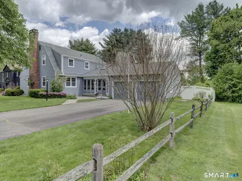 62 Butternut Cir, Wethersfield, CT 06109