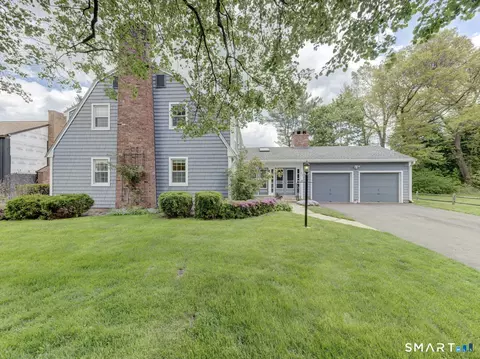Exterior - 62 Butternut Cir, Wethersfield, CT 06109 photo 2 of 7