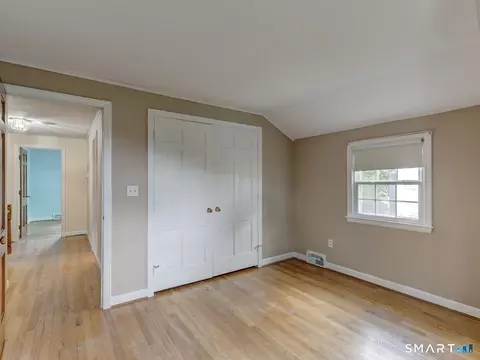 Bedroom - 62 Butternut Cir, Wethersfield, CT 06109 photo 3 of 4