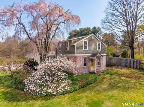 140 Tripp Rd, Woodstock, CT 06281