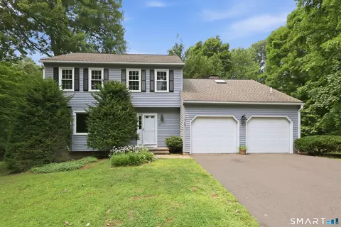 28 Green Woods Ln, Unionville, CT 06085