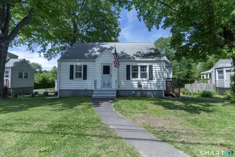 109 Ford St, Milford, CT 06461