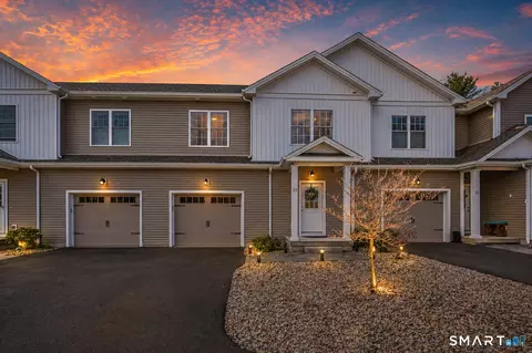 29 Covey Rd #21, Burlington, CT 06013