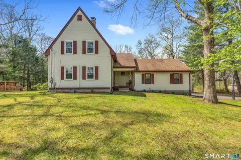 42 Mill Hill Rd, Colchester, CT 06415
