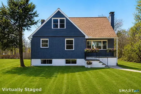 12 Darien Rd, New Fairfield, CT 06812