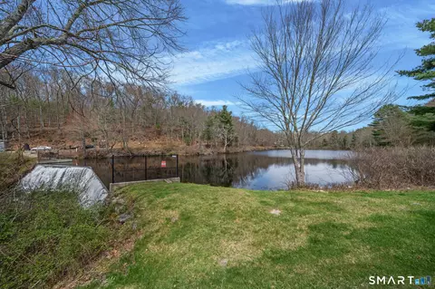 View/Area - 402 Whetstone Mls #402, Killingly, CT 06241 photo 1 of 2