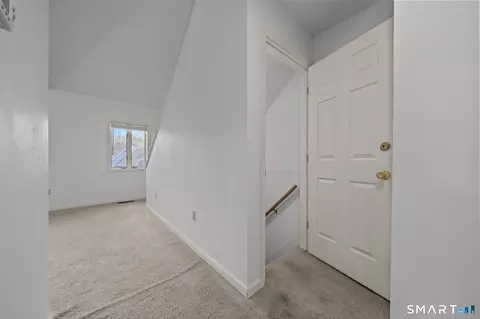 Entry Way - 402 Whetstone Mls #402, Killingly, CT 06241 photo 2 of 5