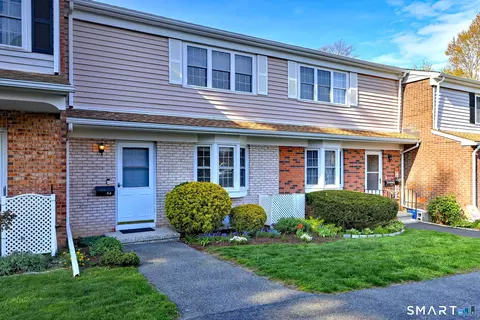 52 Salem Walk #52, Milford, CT 06460