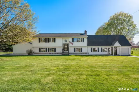 215 Four Bridges Rd, Somers, CT 06071