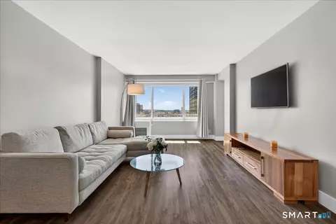 100 York St #16J, New Haven, CT 06511