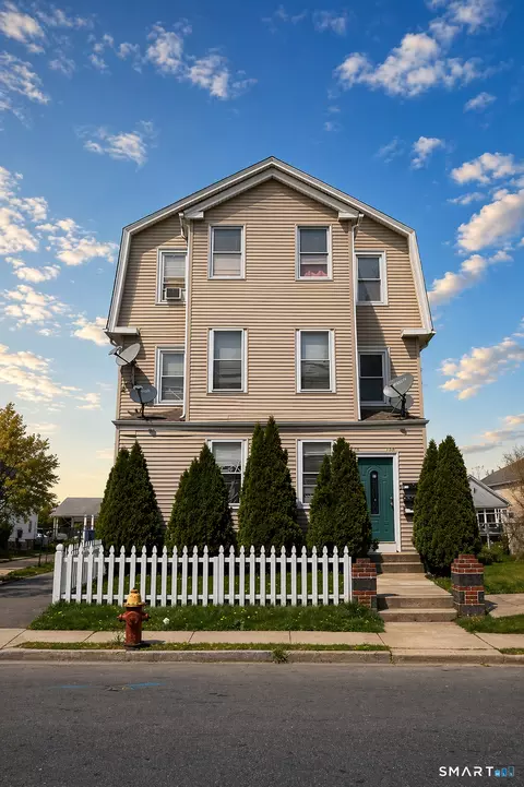 158 South St, Hartford, CT 06114