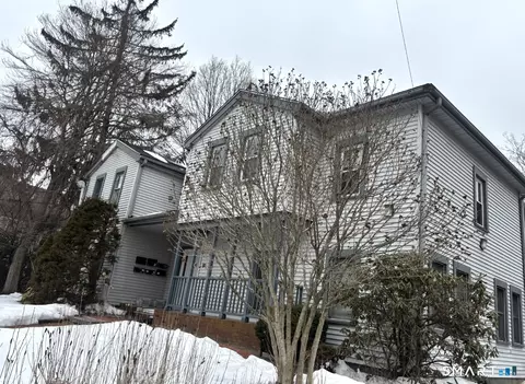 44 Hard St #2, New Haven, CT 06515