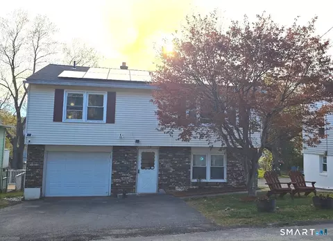 118 Norton St, Waterbury, CT 06708