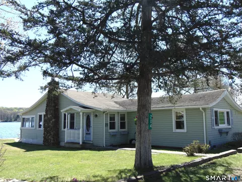 204 Lake Shore Dr, Colchester, CT 06415