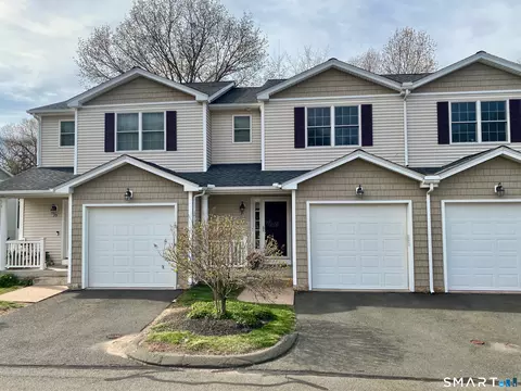 71 Gianna Dr #71, Manchester, CT 06040