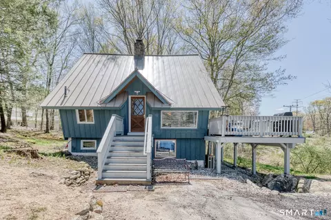 46 Hillyndale Rd, Mansfield, CT 06268