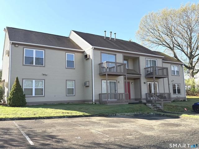 226 Laurel St #11, East Haven, CT 06512