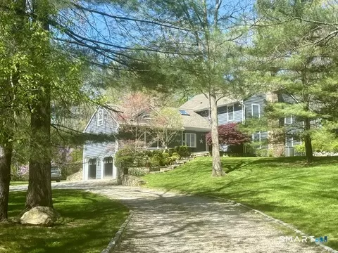 21 Timber Mill Ln, Weston, CT 06883