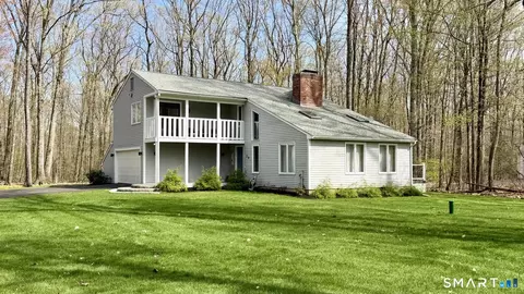 29 Heather Ln, Granby, CT 06060