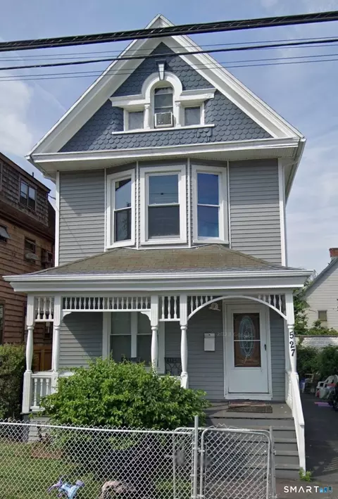 527 Colorado Ave, Bridgeport, CT 06605